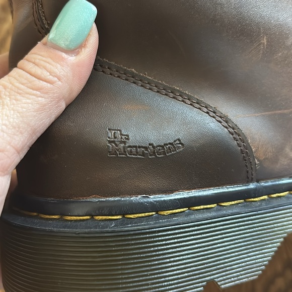 Dr. Martens Brown Cartor Leather Men's Boots - Picture 3 of 5